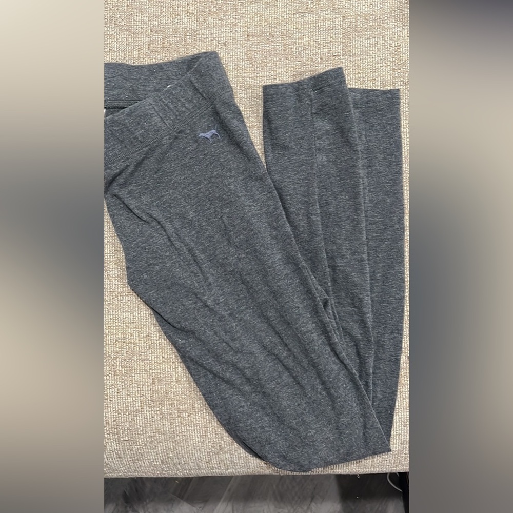 VS pink original leggings